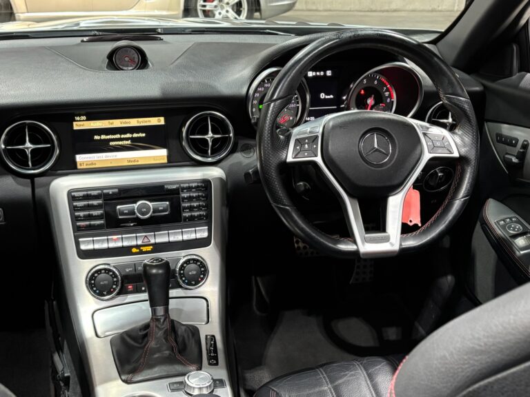 2012- Mercedes-Benz-SLK-350-Autophoria-Fourways- 11
