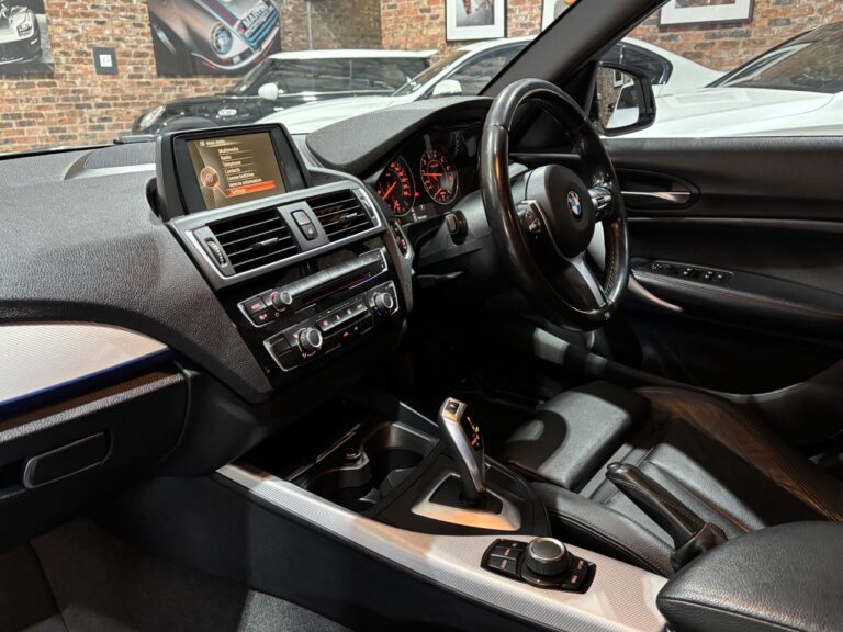 2016-BMW-1-Series-120i-5-Door-M-Sport-Auto-12 Large