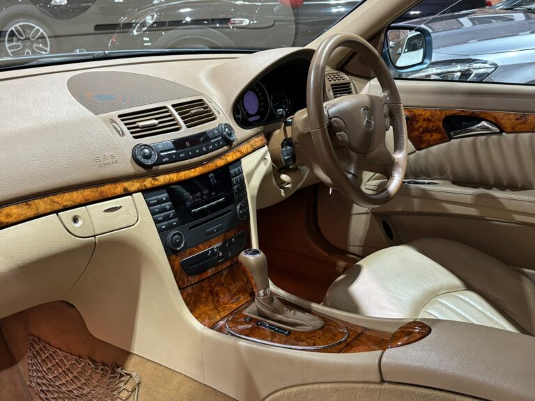 2007- Mercedes-Benz- E-Class-E280-Elegance-Autophoria-Fourways- 11
