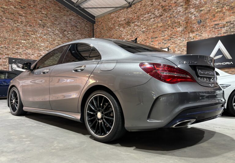 2017-Mercedes-Benz-CLA-220d- AMG-Line-7