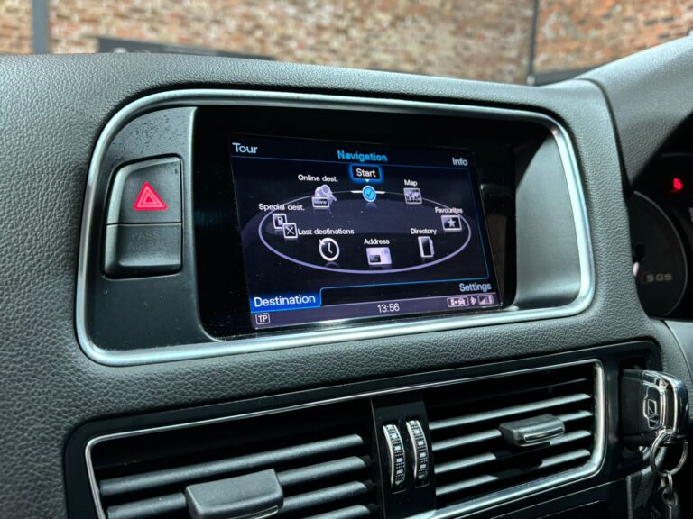 2014-Audi-SQ5-TDI-Quattro-Autophoria-Fourways-16