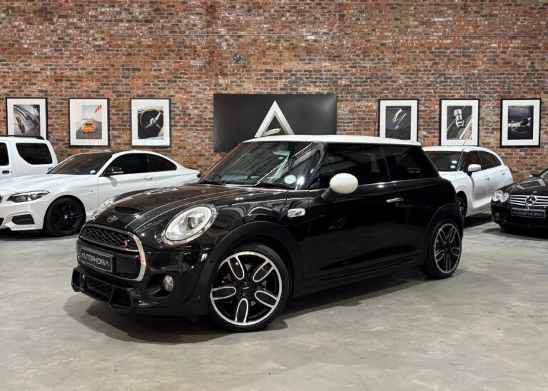 2017-MINI-Hatch-Cooper S-Hatch-3-Door-Auto-Autophoria-Fourways-1