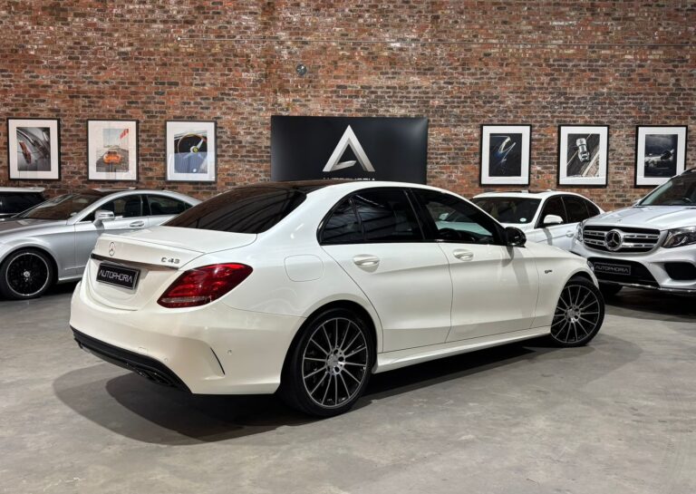 2017-Mercedes-AMG-C-Class-C43-4Matic-Auto-Autophoria-Fourways-3