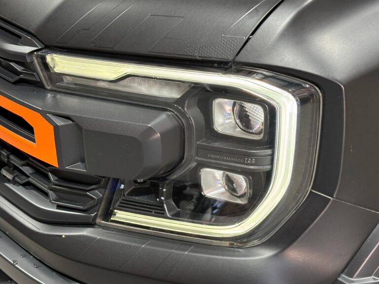 2023-Ford-Ranger-3.0-V6-Ecoboost-Double-Cab-Raptor-4WD-Autophoria-Fourways-11