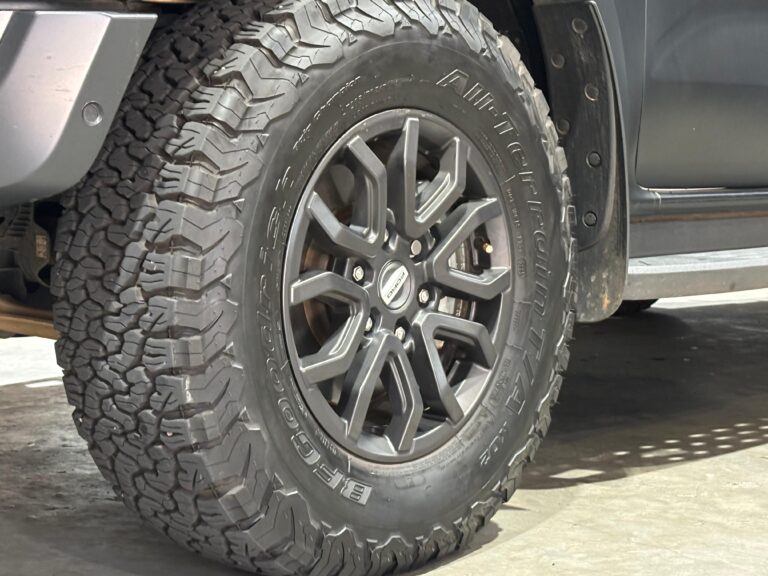 2023-Ford-Ranger-3.0-V6-Ecoboost-Double-Cab-Raptor-4WD-Autophoria-Fourways-9