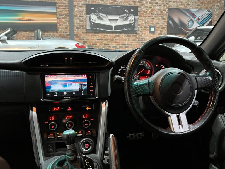 2013- Toyota- 86- 2.0- High- Auto- Autophoria- Fourways-12
