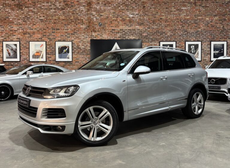 2014- Volkswagen- Touareg-V6- TDI- 1