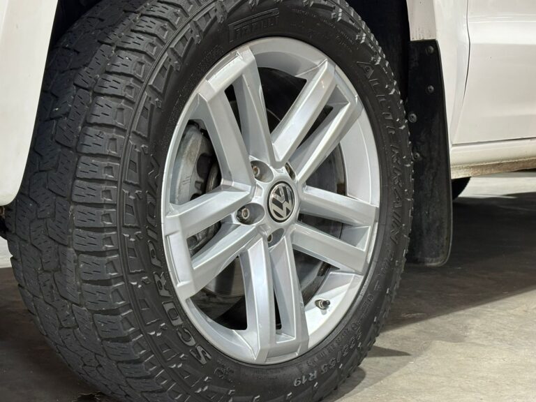 2019-Volkswagen-Amarok 3.0-V6-TDI-Double-Cab-Highline-4Motion-Auto-Autophoria-Fourways-8