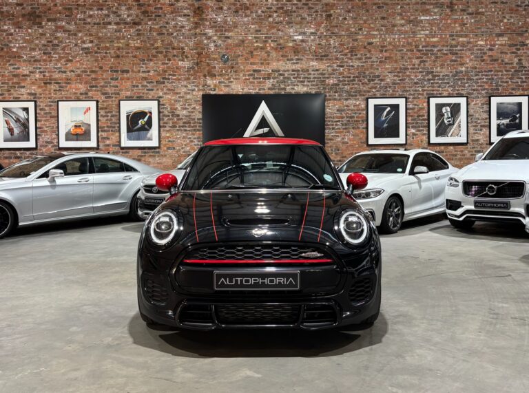 2019-MINI- Hatch- John -Cooper -Works -Hatch -3-Door- Sports-Auto-2