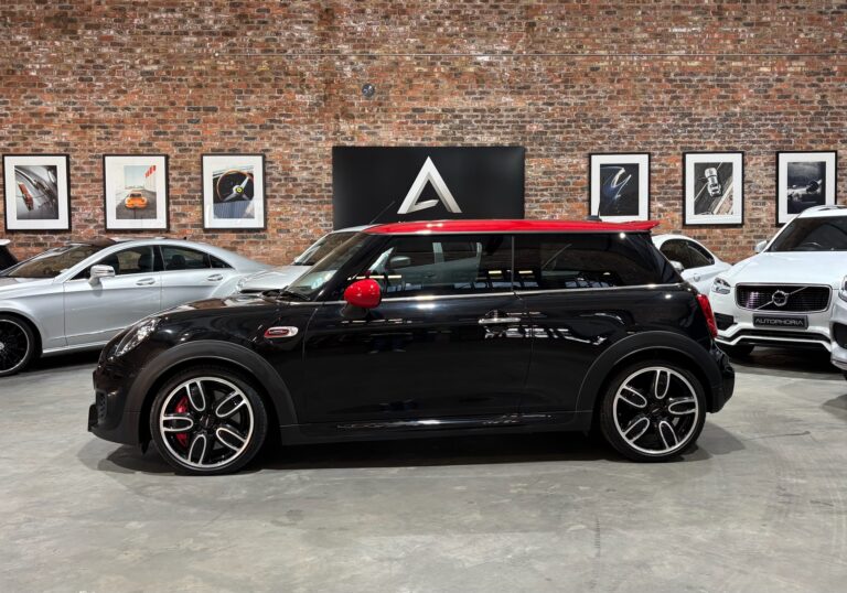 2019-MINI- Hatch- John -Cooper -Works -Hatch -3-Door- Sports-Auto-3