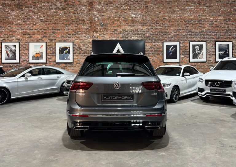 2018-Volkswagen-Tiguan-2.0-TSI-4-Motion-Highligh-R-Line-5