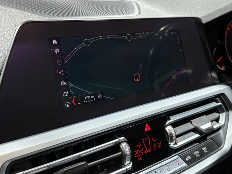 2020-BMW-3- Series- 320i- M- Sport- Launch- Edition- 13 -
