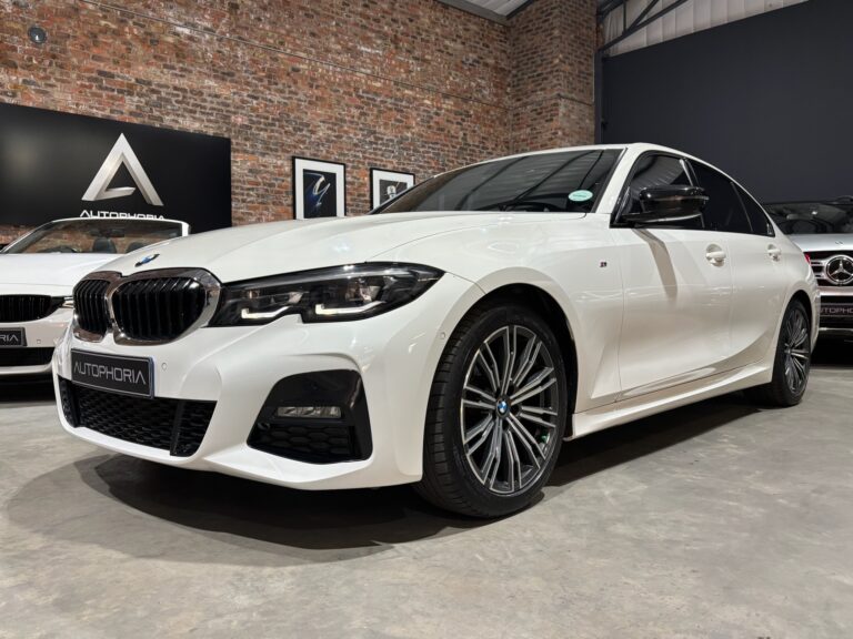 2020-BMW-3- Series- 320i- M- Sport- Launch- Edition- 6