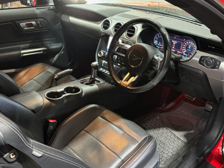 2020- Ford- Mustang- 5.0-GT-Fastback- Autophoria- Fourways-13