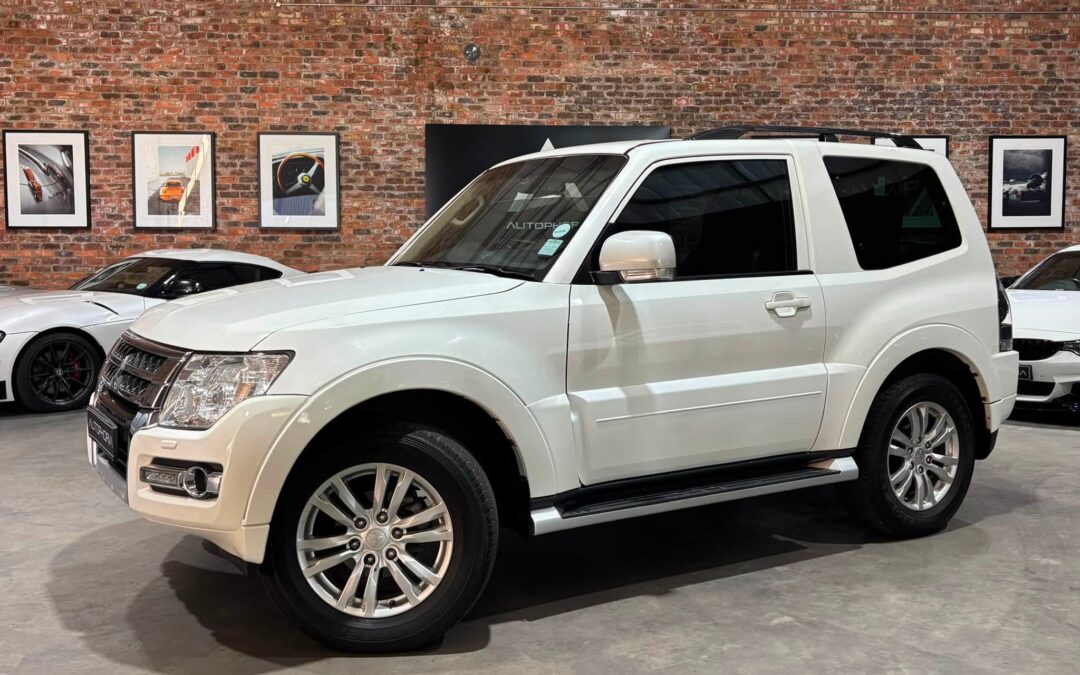 Mitsubishi Pajero 3.2 DiD GLS SWB