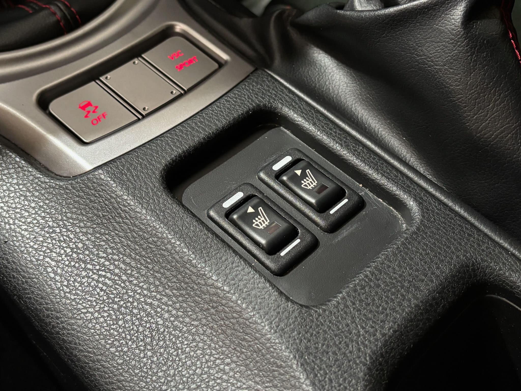 2012-Toyota-86-2.0-High-Autophoria-Fourways- 17
