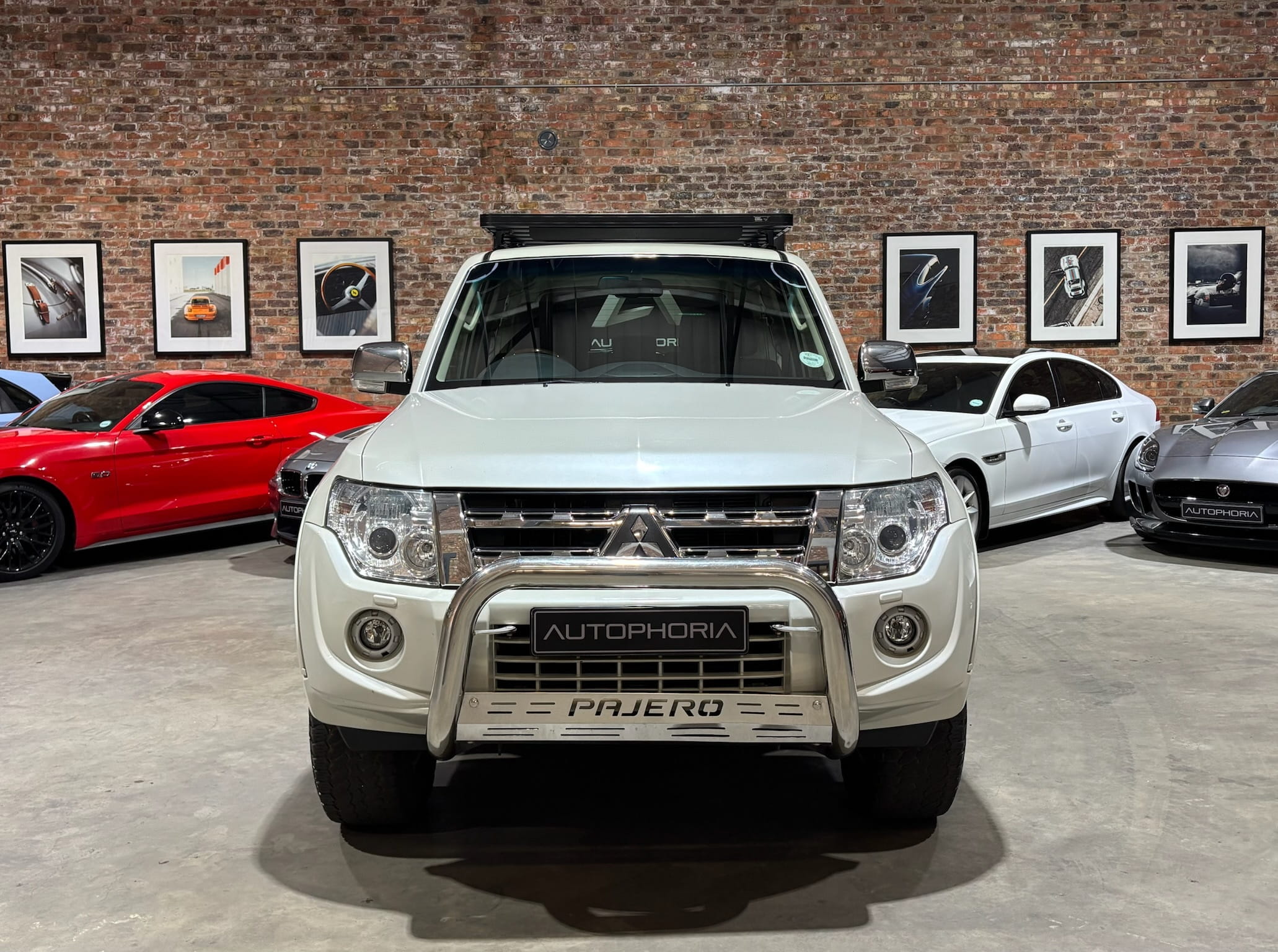 2013-Mitsubishi-Pajero-3-Door-3.2DI-D-GLS-Autophoria-Fourways-2