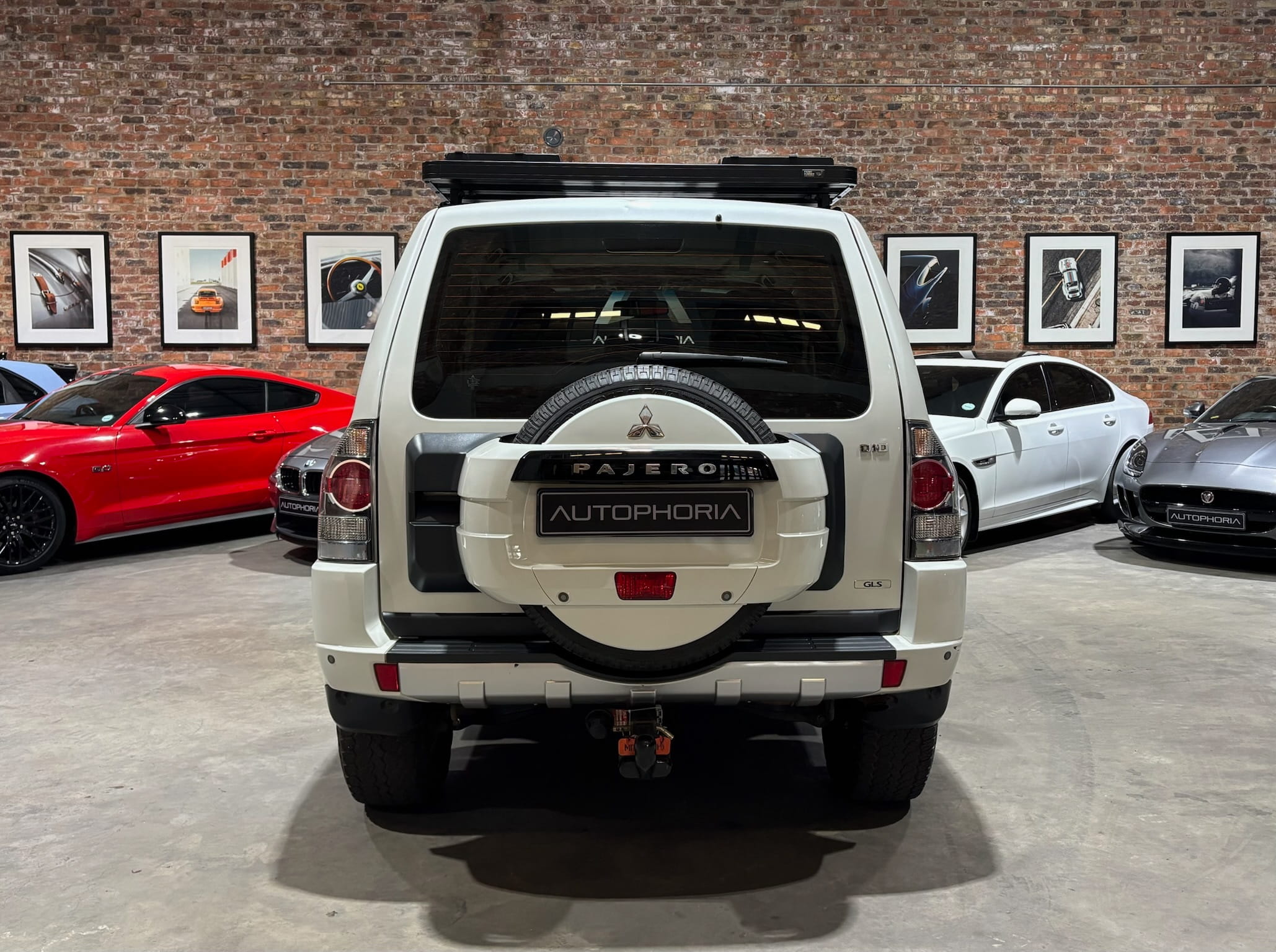 2013-Mitsubishi-Pajero-3-Door-3.2DI-D-GLS-Autophoria-Fourways-5