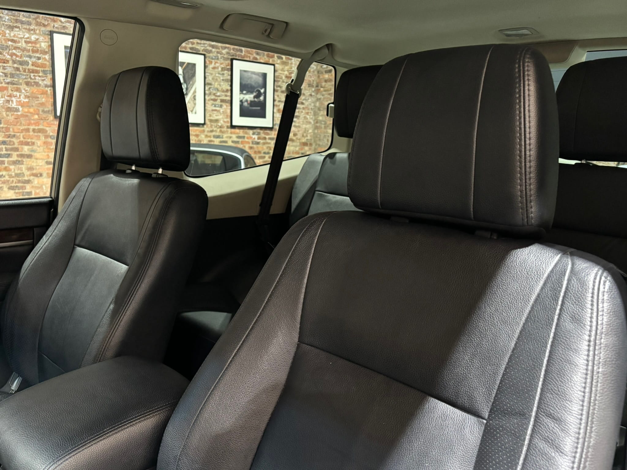 2014-Mitsubishi-Pajero-3-Door-3.2-DI-D-GLS- Autophoria-Fourways-14