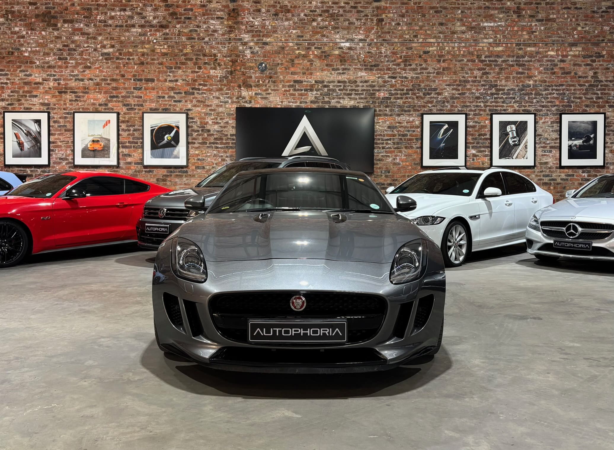 2017- Jaguar- F-Type-Coupe-250kW-R-Dynamic-Auto-Autophoria-Fourways- 2
