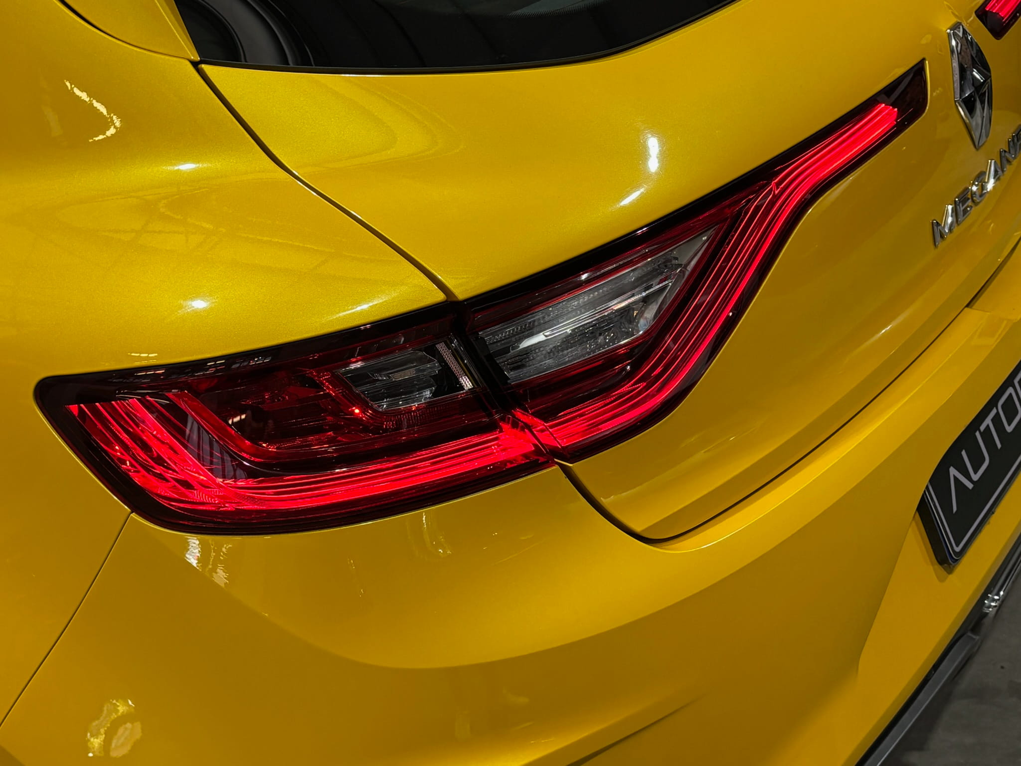 2018-Renault-Megane-RS-280-Cup-Autophoria-Fourways-14