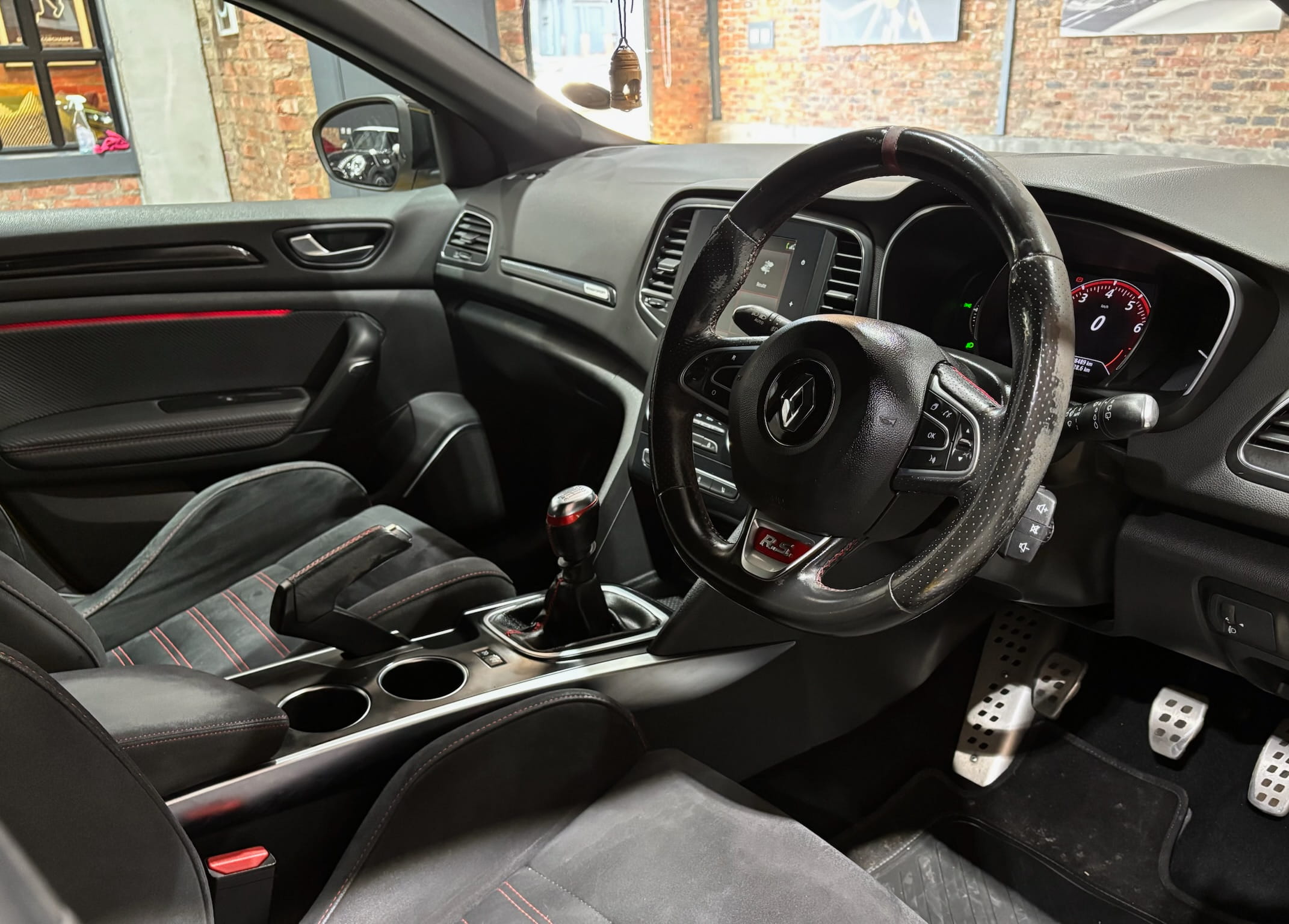 2018-Renault-Megane-RS-280-Cup-Autophoria-Fourways-17